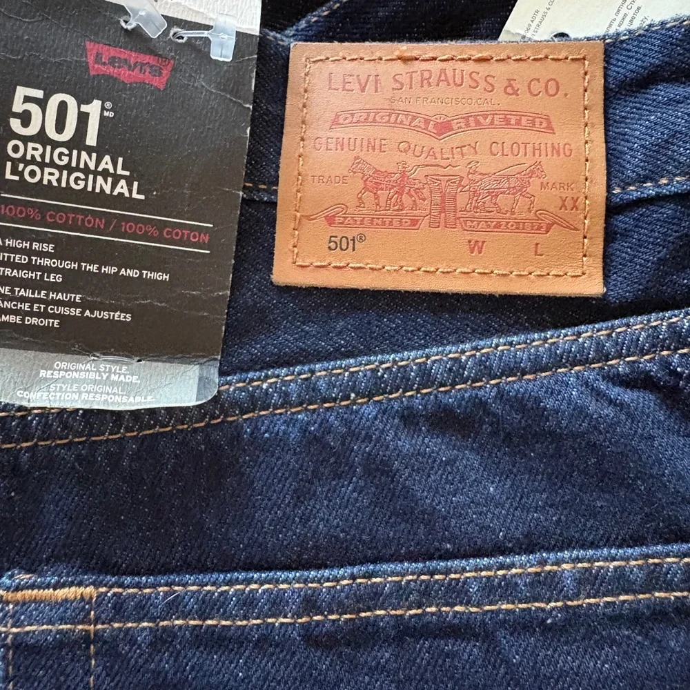 NWT Levi's 501 Jeans 30x30 - Picture 8 of 12